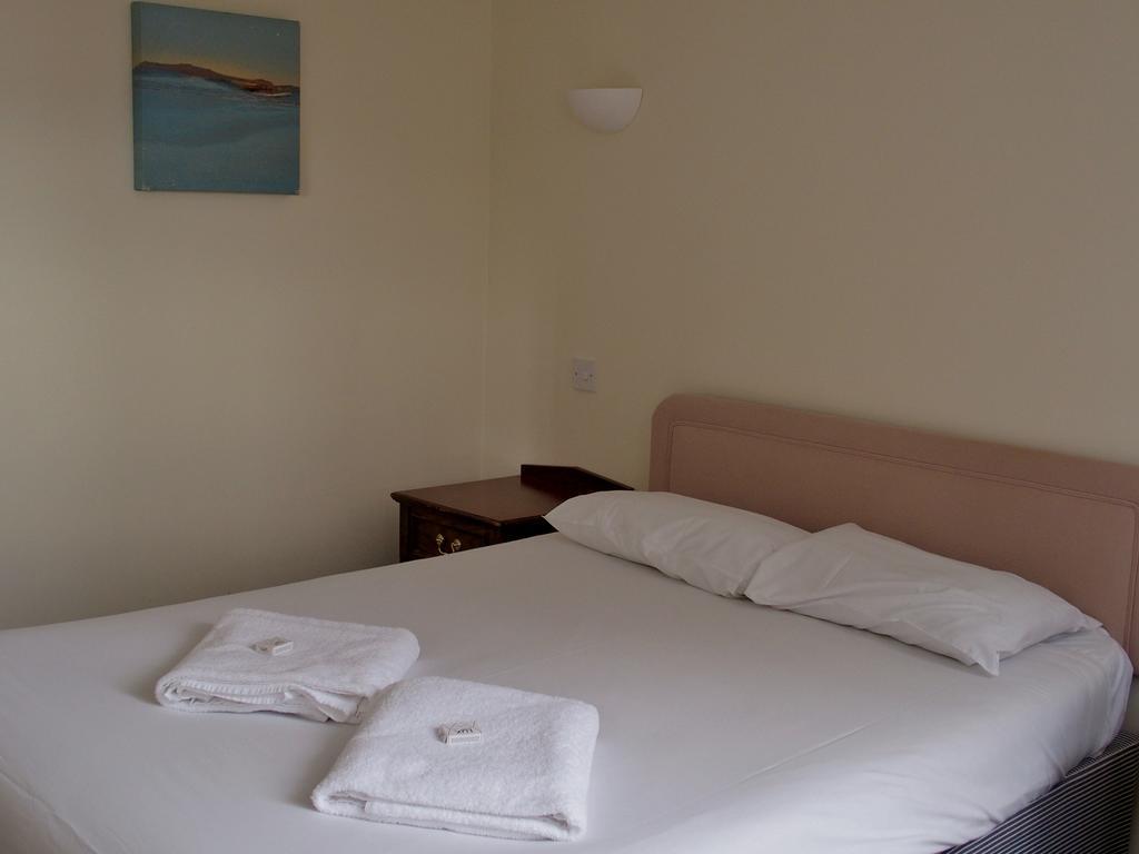 Almond House Lodge エディンバラ エクステリア 写真